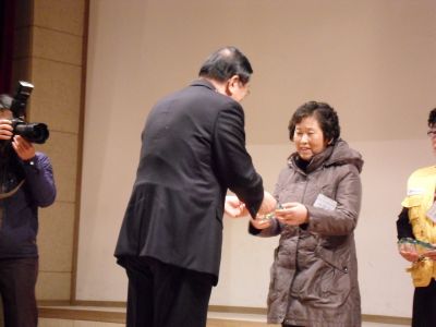 2012 홍성군 자원봉사자 한마음 대회에서 홍성군수상 수상